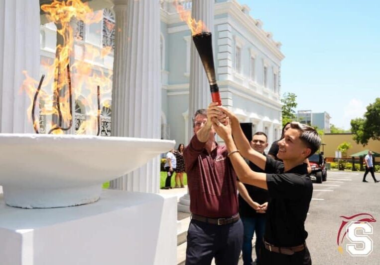 22Enciende-la-Llama22-de-tu-futuro-académico-en-Sagrado