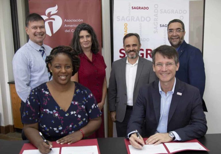 Acuerdo-Sagrado-y-American-Heart-Association-1