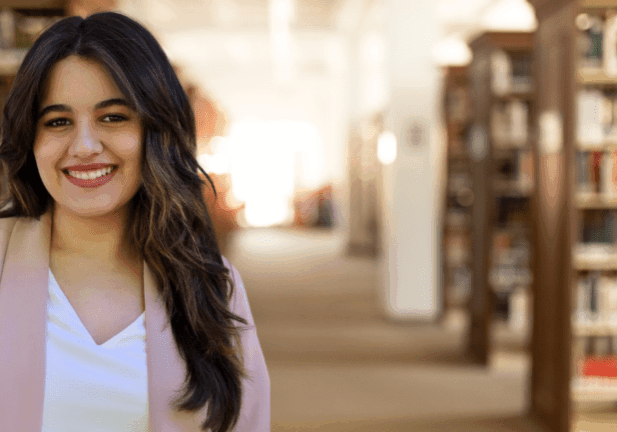 Adriana-Ferrer-recibe-el-2023-Charles-B.-Rangel-International-Affairs-Fellowship