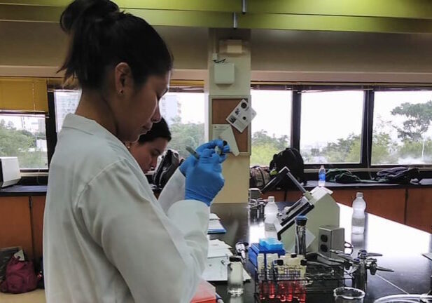 Foto estudiante caño (2)