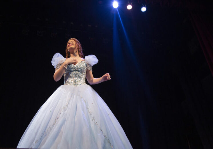 GabrielaCenicienta02-copy