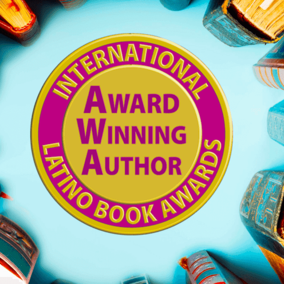 International-Latino-Book-Awards-premia-a-dos-profesores-de-Sagrado International-Latino-Book-Awards-premia-a-dos-profesores-de-Sagrado