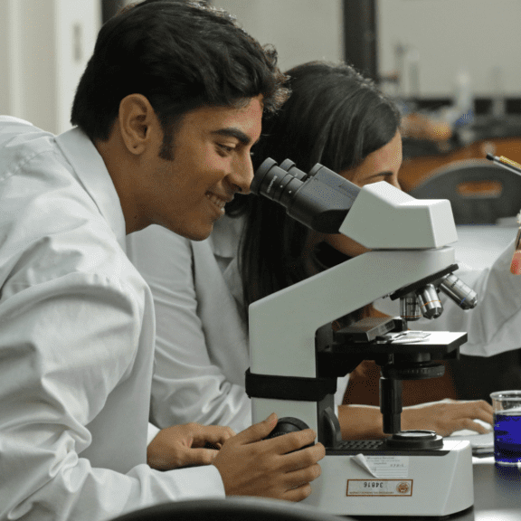 Regresa-el-Sagrado-Neuroscience-Pre-College-Program Regresa-el-Sagrado-Neuroscience-Pre-College-Program