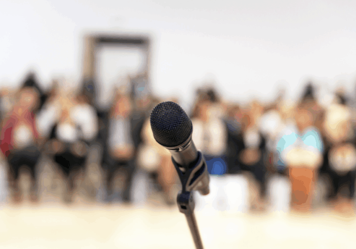 No improvises durante el discurso. (Archivo)