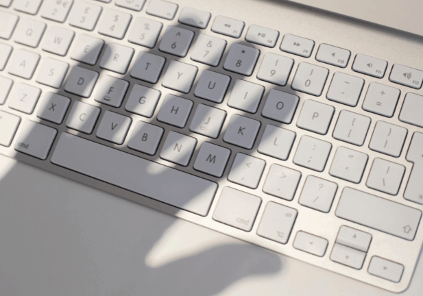 Evita convertirte en una víctima del acoso cibernético.