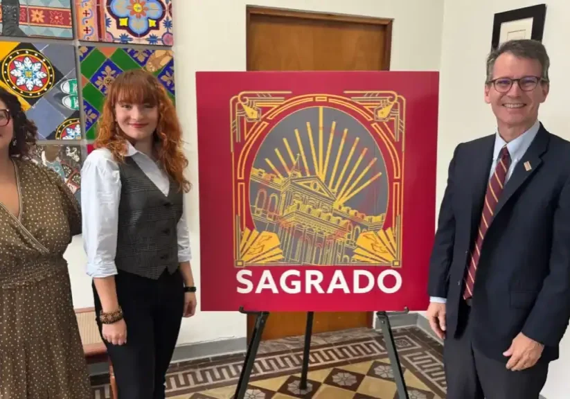 Viviana I. Báez Rico, Ganadora Certamen Camiseta Conmemorativa 2026-2027